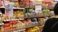정부 "인상 자제" 요청, 국회선 사장 불렀다…식품업계 이중 압박