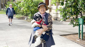 남편 사별 뒤 "개 한 마리 사줘"…89세 엄마는 소녀가 됐다